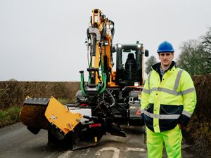 Supporting image for story: Shropshire road trial for speedy pothole repair machine