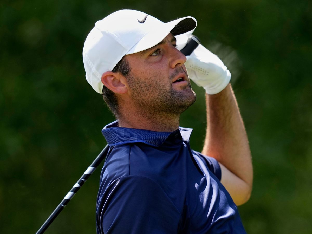 Stumbling start from Scottie Scheffler throws US PGA Championship wide open