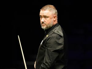 Supporting image for story: Stephen Hendry turns down two-year tour card invitation from World Snooker
