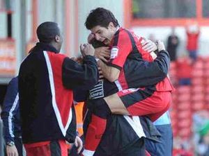 Supporting image for story: Walsall 5 Hartlepool 2