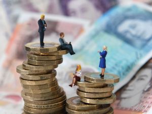 Supporting image for story: Date set for when eight million households set to receive £299 cost-of-living payment