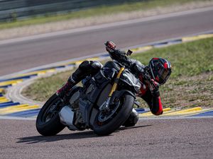Supporting image for story: Ducati’s new Streetfighter V4 brings added technology and track-focused SP2 model