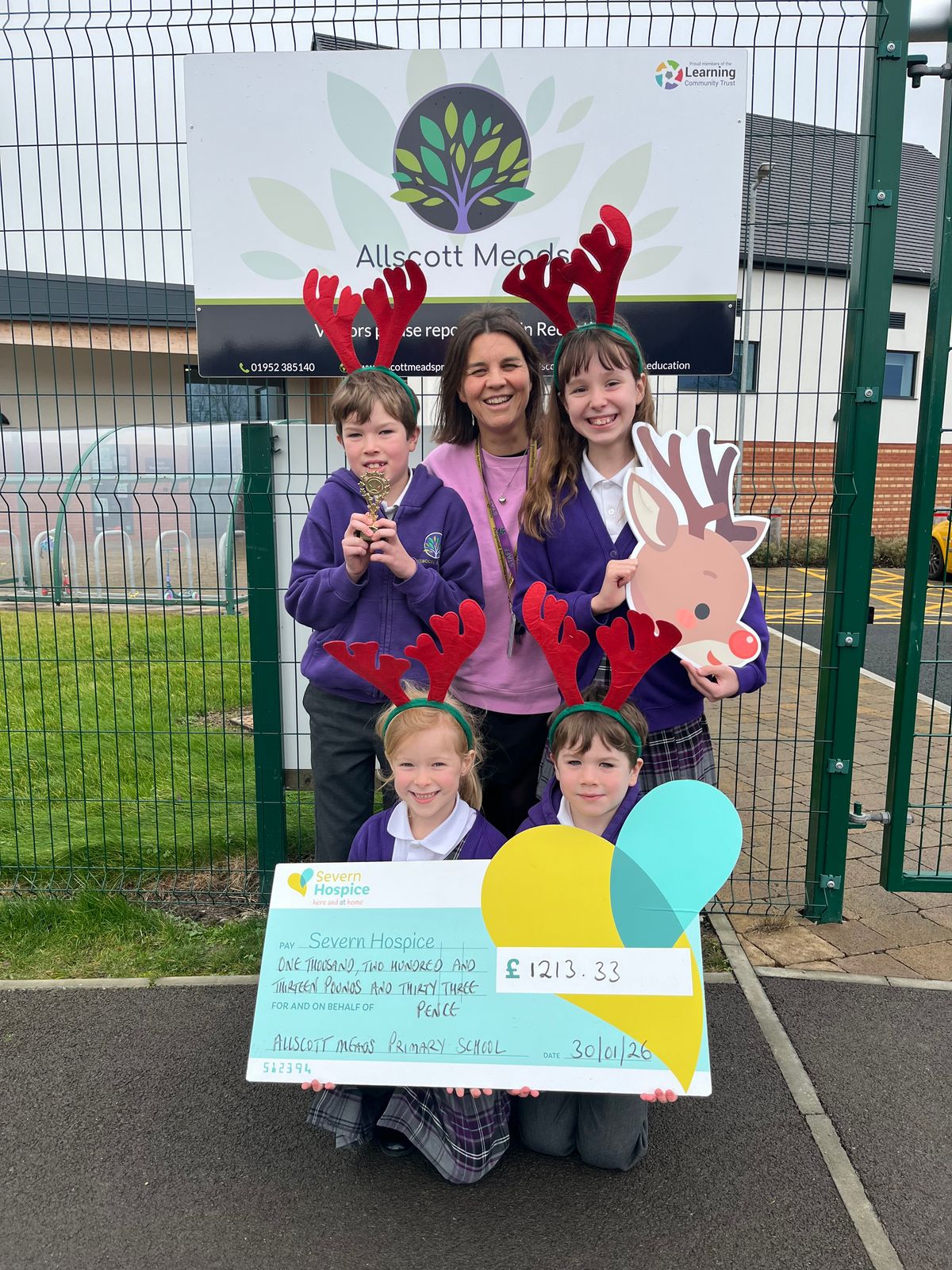 Youngsters help raise more than £10,000 for Shropshire charity with Rudolph Relay Youngsters help raise more than £10,000 for Shropshire charity with Rudolph Relay