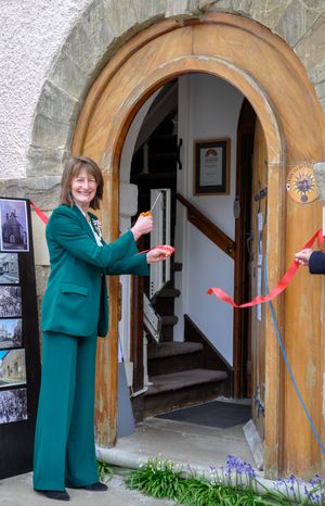 Lord Lieutenant Anna Turner cutting the ribbon of the Town Hall. Photo: Clun Town Hall