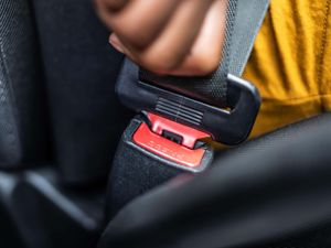 Supporting image for story: Drivers caught without seatbelt could get points on their licence