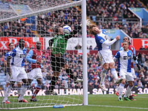 Supporting image for story: Pictures of all the match action