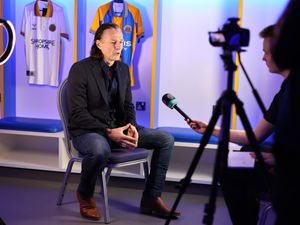 Supporting image for story: Shrewsbury v Birmingham: Gareth Ainsworth issues confident message ahead of Blues clash