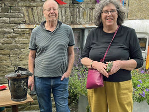 Supporting image for story: HMS Victory fire bucket turns up at Kington charity antiques valuation event
