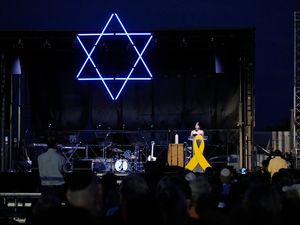 Supporting image for story: Countries commemorate first anniversary of Hamas attack on Israel