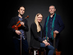 Supporting image for story: Welsh folk 'supergroup' to play Shropshire gigs