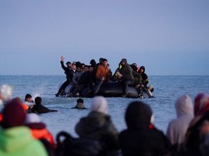 Supporting image for story: More than 1,000 small boat migrants arrive in UK despite French deal