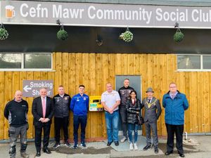 Supporting image for story: A new defibrillator for football club and wider community