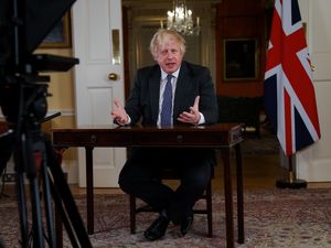 Supporting image for story: Omicron emergency: How does the UK plan to tackle Covid-19 ‘tidal wave’?