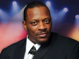 Supporting image for story: Alexander O'Neal postpones Dudley concert due to 'minor medical issue'