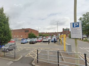 Supporting image for story: 'Businesses are reporting a massive drop in trade': Councillor tables motion to bring back free parking in Dudley