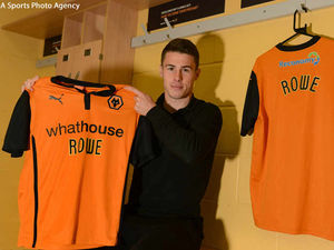 Supporting image for story: New Wolves signing Tommy Rowe a fan of Molineux support