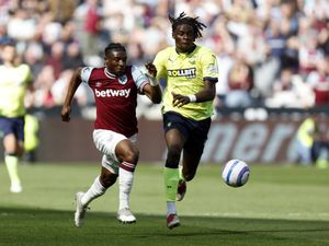 West Ham United’s Mohammed Kudus and Southampton’s Lesley Ugochukwu (right)