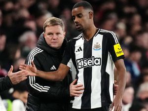 Supporting image for story: Eddie Howe says relationship with Alexander Isak changed once he went on strike