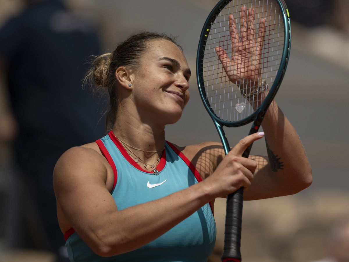Aryna Sabalenka: TikTok dance was key to thawing relationship with Iga Swiatek   Express & Star