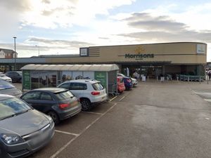 Supporting image for story: Appeal after Mercedes car stolen from outside supermarket