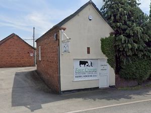 Supporting image for story: Vet practice given permission to expand