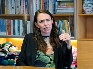 Supporting image for story: Jacinda Ardern says flattening the curve was ‘not sufficient’ for New Zealand