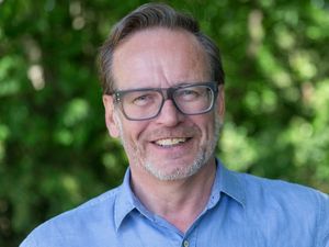 Supporting image for story: Confidence levels low among West Midlands small businesses, report says