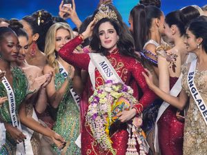 Supporting image for story: Mexico’s bullied pageant contestant gets payback by winning Miss Universe crown