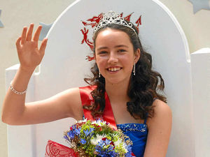 Supporting image for story: Fun in the sun at Llanfair Caereinion carnival