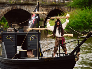 Supporting image for story: Ahoy there! River Severn pirates ready for Shrewsbury festival
