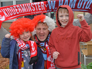 Supporting image for story: Kidderminster Harriers fans dreaming of cupset against Premier League giants West Ham