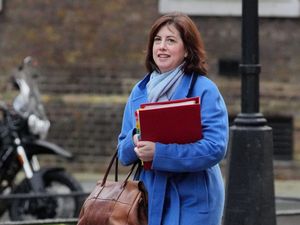 Supporting image for story: Commons Leader rolls out Oasis puns to describe year since Labour’s election