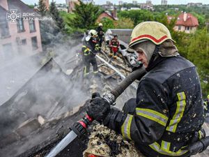 Supporting image for story: Flights at four Moscow airports suspended after Ukrainian drone attack – Russia