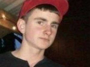 Supporting image for story: Shropshire teenager drowns in Spanish holiday tragedy