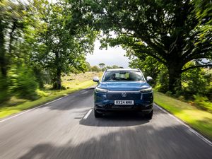 Supporting image for story: The updated Honda HR-V e:HEV