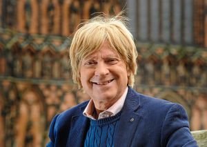 Michael Fabricant has branded HS2 a "farce"