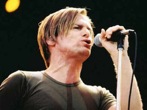 Supporting image for story: Concert review: Bryan Adams at Birmingham LG Arena