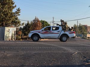 Supporting image for story: Ceasefire announced after dozens killed in Syrian sectarian clashes