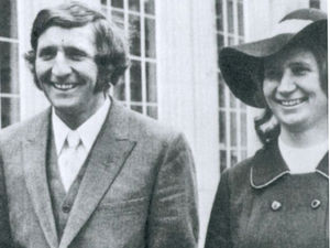 Supporting image for story: Meeting Queen Elizabeth was something two sporting legends will never forget