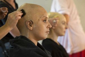 Supporting image for story: Welsh National Opera witch make-up transformation ahead of Shakespeare triple bill at Birmingham Hippodrome with video