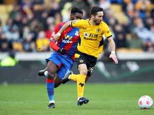 Supporting image for story: Wolves boss Bruno Lage hoping to keep out of contract Joao Moutinho 