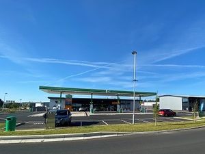 Supporting image for story: Telford petrol station development on track to create 155 jobs 