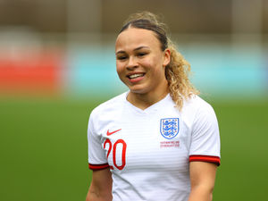 Supporting image for story: Ebony Salmon scores wonder goal in Racing Louisville debut - WATCH