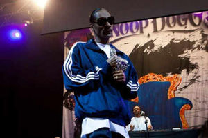 Supporting image for story: Snoop Dogg at Birmingham HMV Institute – concert review