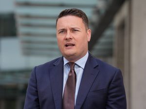 Supporting image for story: GPs to be given cash to modernise and see more patients