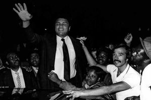 Muhammad Ali got a heroes welcome when he visited The Sheraton in Wolverhampton in 1983 to give a speech to fans who were packed tightly into the venue. There were manic scenes as fans tried to get a glimpse of the greatest boxer of all time.