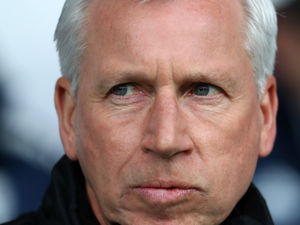 Supporting image for story: Alan Pardew admits it has been tough to motivate West Brom players