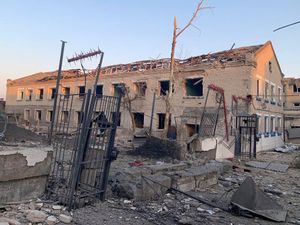 Supporting image for story: Russia carries out deadly air strike on Ukrainian prison