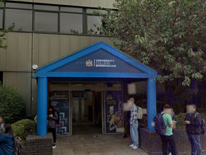 Supporting image for story: Armed police called to Birmingham college after teenager stabbed