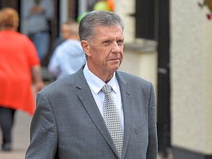 Supporting image for story: Stun guns found at home of finance guru to the rich and famous